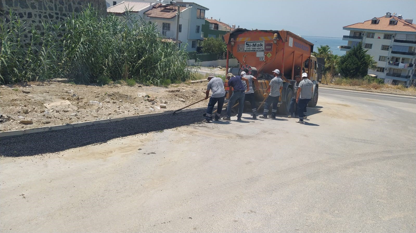 Kuşadası Belediyesi'nden Sıfır Alt Ve Üstyapı Sorunu Hedefi (6)