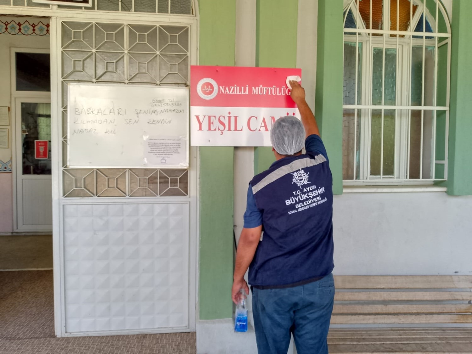 Aydın Büyükşehir Belediyesi Camileri Temizliyor (5)