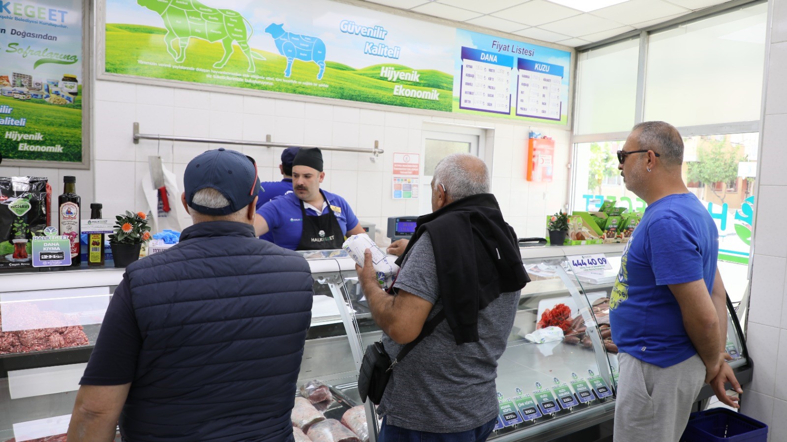 Aydın'da Emeklinin Yüzünü 'Emekli Kart' Güldürüyor (4)