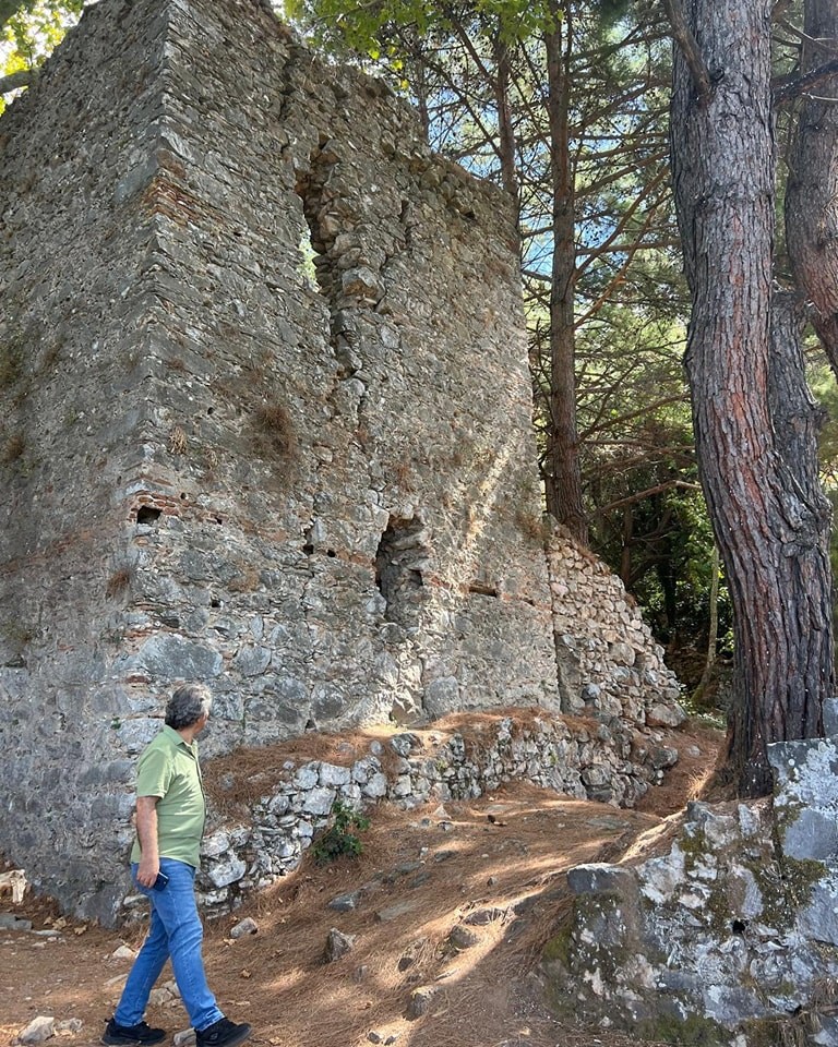 Aydın'da Dağın Zirvesinde 900 Yıllık Manastır (3)