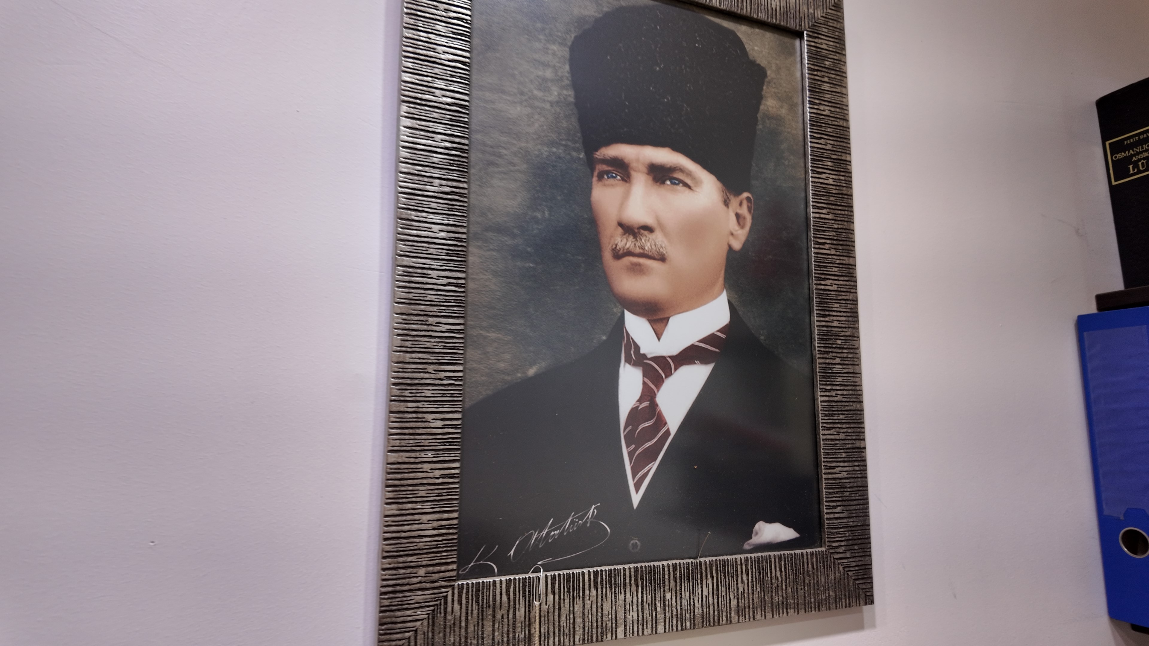 Aydın’da Ilginç Olay; Atatürk Imzası Üzerinden… (5)