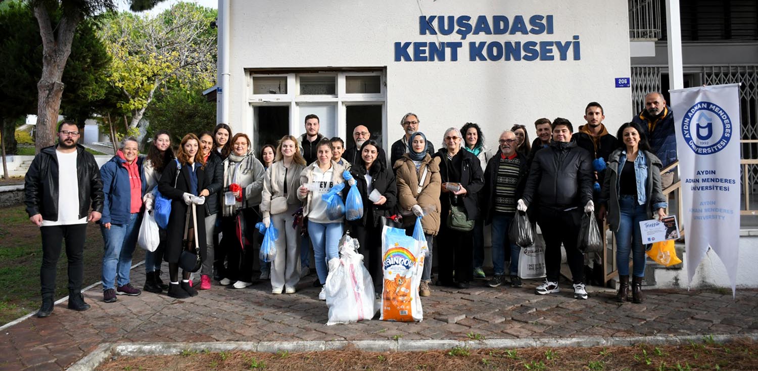 Sokak Hayvanlari Besleme Etkinliği (8)