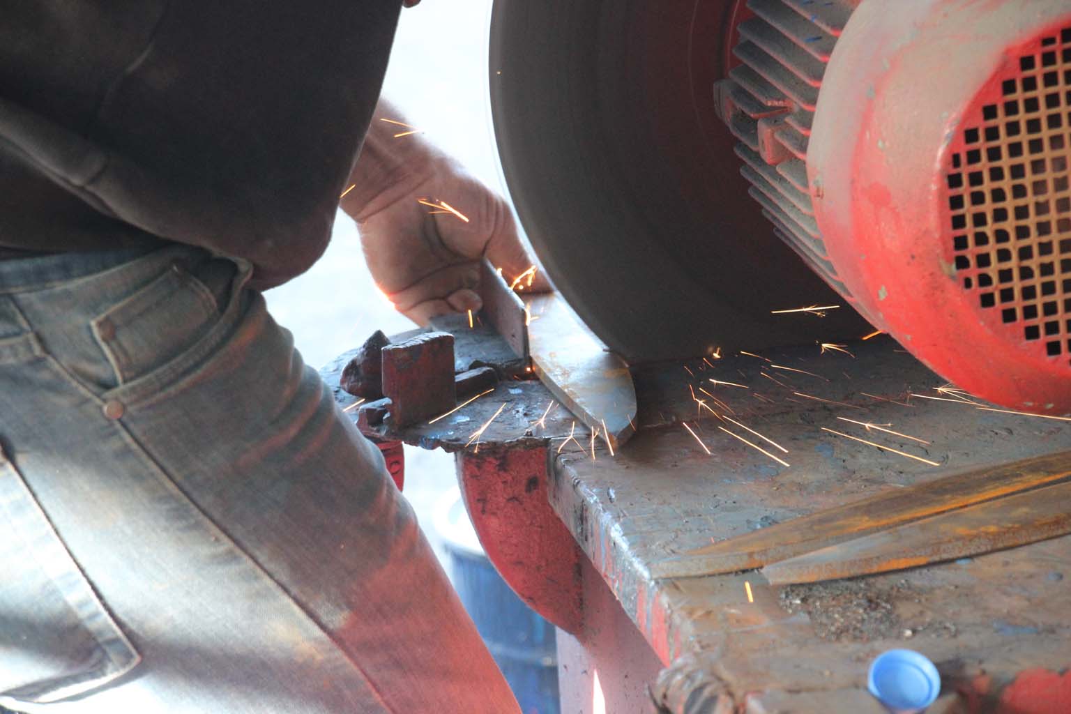 Aydın’da Yıllardır Bozulan Tarım Aletlerini Tamir Ediyor (5)