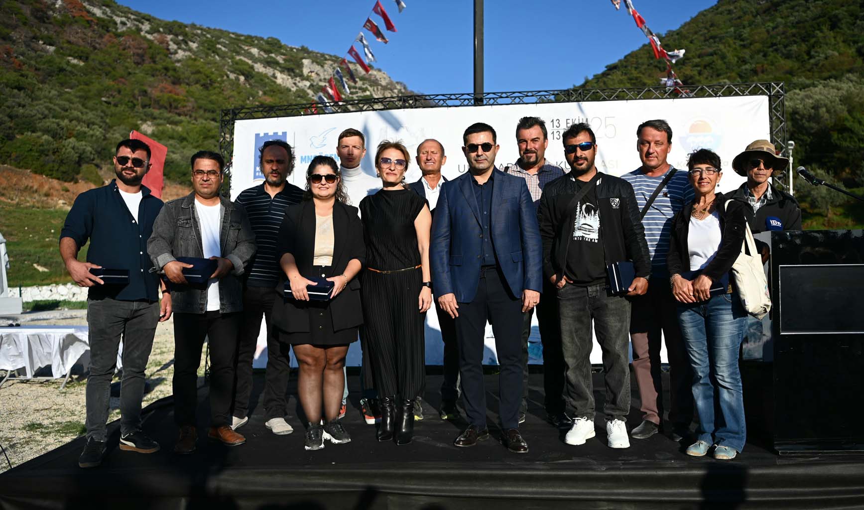 Kuşadası'nda Mermer Bloklar Adalet Temasıyla Yontuldu (5)