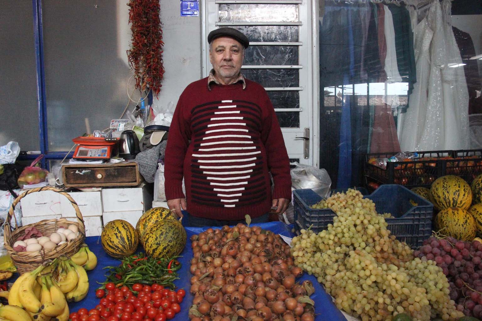 Aydın’da Şifa Kaynağı Tezgaha Çıktı, Doğal Çikolata Olarak Biliniyor (2) Kopya