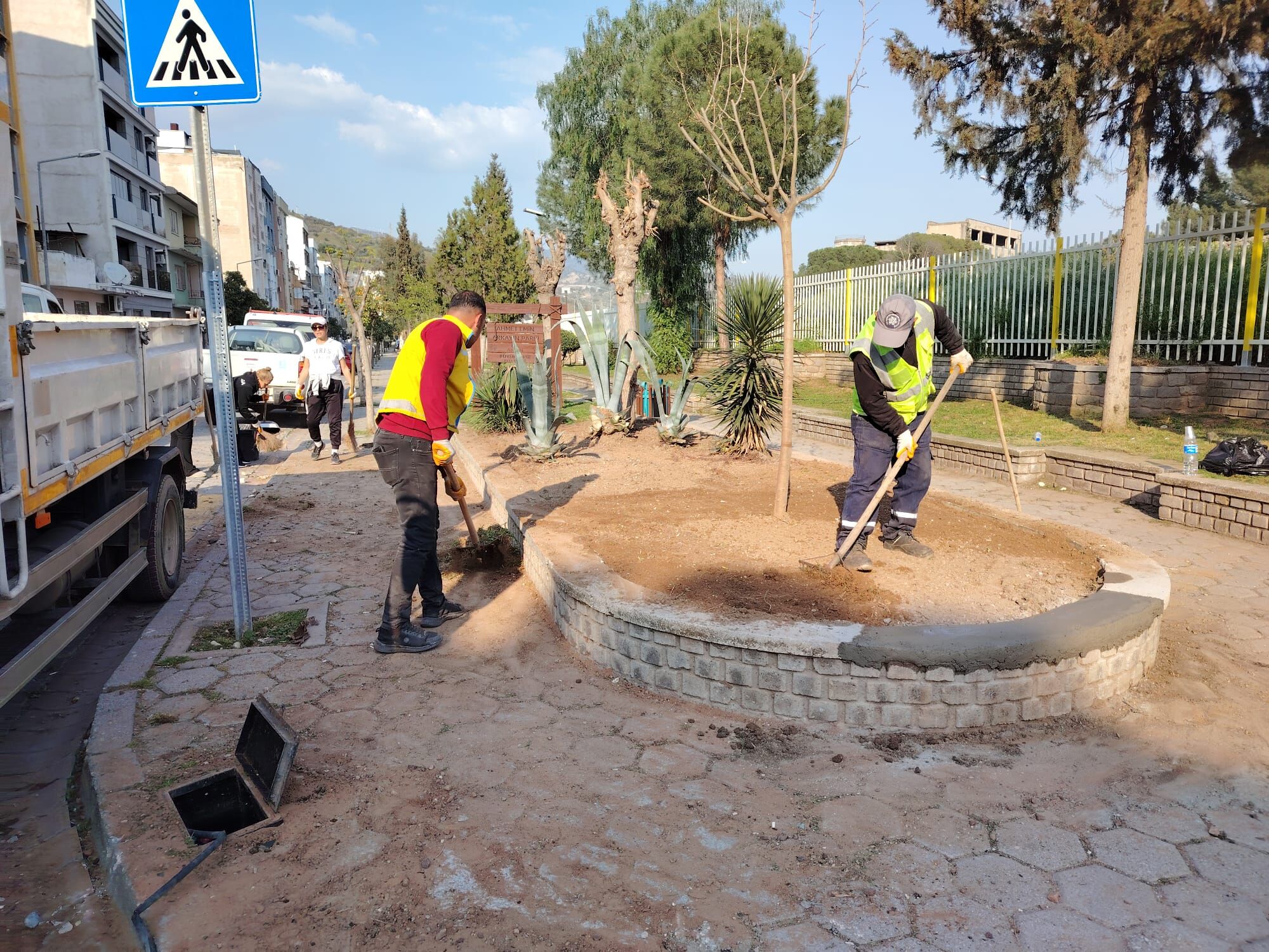 F O T O Ğ R A F15(19)(3)