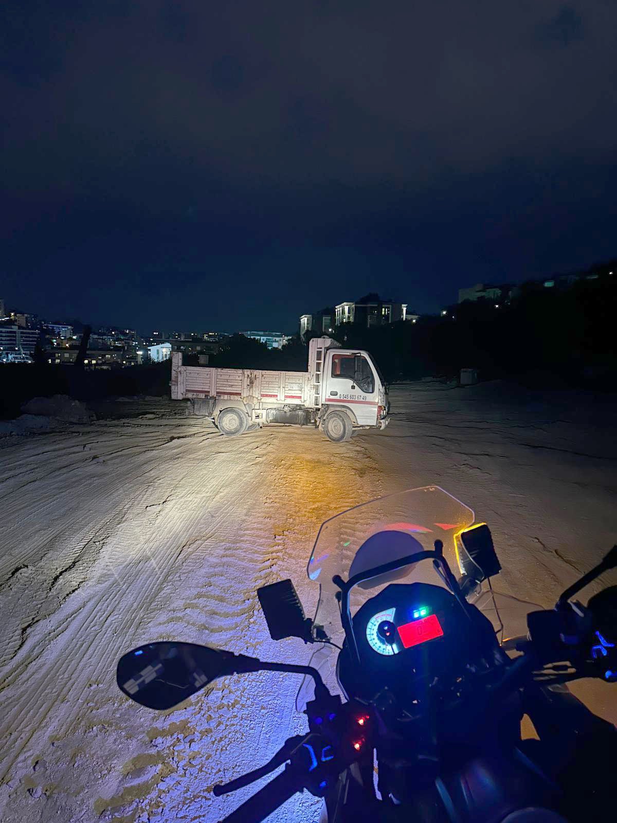 Kacak Moloz Dökümü (2)