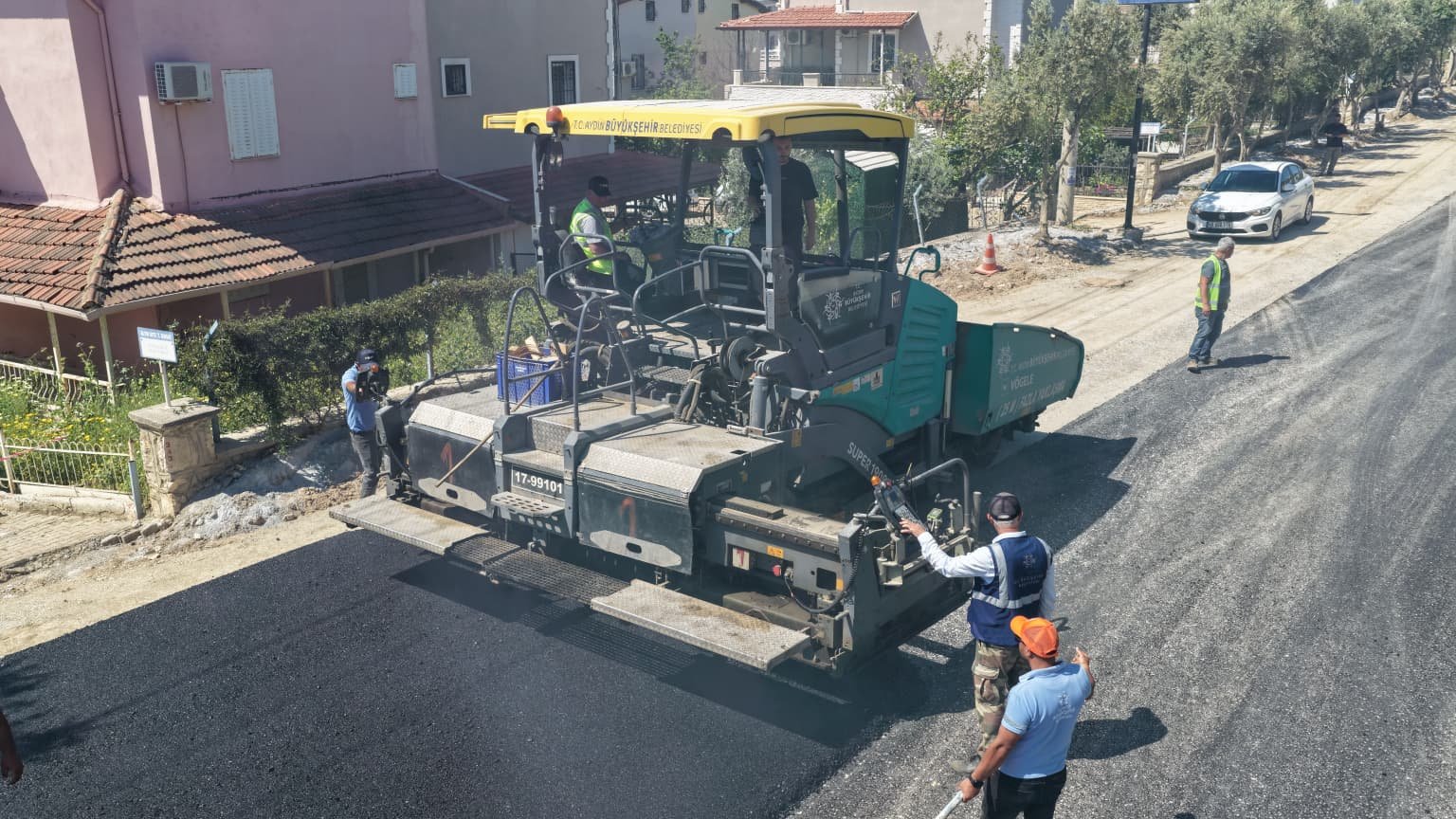 F O T O Ğ R A F5(20)(7)