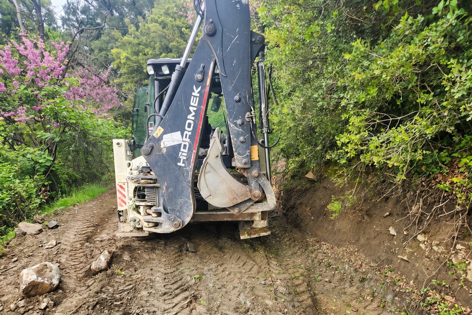 3-183