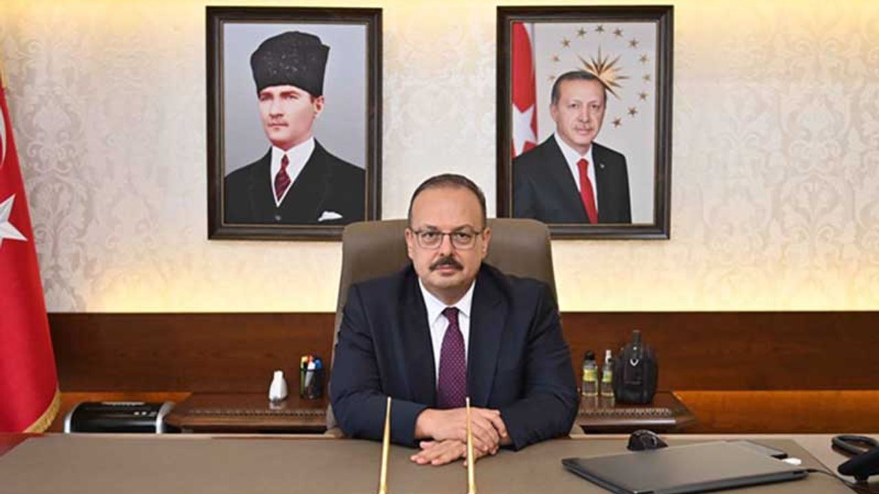 Vali Canbolat’tan Cumhuriyet Bayramı mesajı