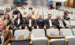 AK Parti'den çalışma hayatına yönelik istişare toplantısı... Mustafa Savaş: "Hayırlara vesile olsun"