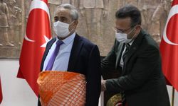 Efeler'de yılın ahisi seçilen esnaf, doğum gününde toprağa verildi
