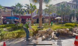Kuşadası'nın turi̇sti̇k çarşıları sezonu yeni̇ peyzaj tasarımı i̇le karşılayacak