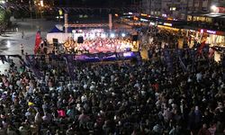 Büyükşehi̇r Beledi̇yesi̇ Konservatuarı’nın eşsi̇z gösteri̇leri̇ Aydınlılar i̇le buluştu