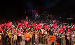 Binlerce Aydınlı İncirliova’da Zafer Bayramı coşkusunu yaşadı