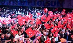 Başkan Çerçioğlu Cumhuriyet’in 102’nci yaşında Aydınlıları coşkulu kutlamalar ile buluşturdu