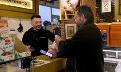 Kuşadası’nda Adalı Kart Ailesi giderek büyüyor