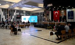 Kuşadası Belediye Meclisi yılın son toplantısını yaptı.. Sosyal yardım ve destekler yeni yılda da devam edecek