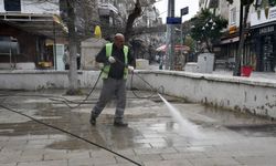 Kuşadası’nda camiler bayram namazına hazır