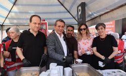 Efeler Beledi̇yesi̇’nden 3 bi̇n ki̇şi̇li̇k aşure hayrı