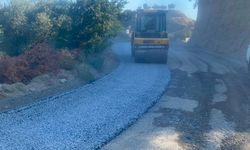 Efeler’de yol yenileme çalışmalarının yeni adresi Pınardere Mahallesi