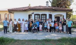 Efeler’in özel öğrencilerinden anlamlı ziyaret