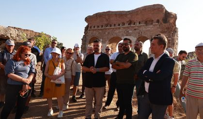 Başkan Yetişkin: 'Efeler, bilimin ve kültürün kenti olacak'