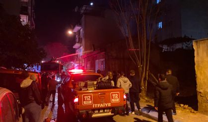 Aydın'da çıkan yangında yaşlı kadın evsiz kaldı