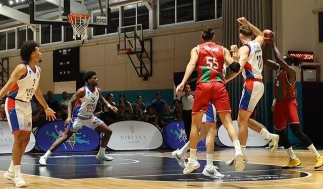 17. TÜBAD Mehmet Baturalp Turnuvası: Karşıyaka, Anadolu Efes'i 83-78 yendi