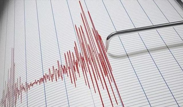 Erzincan'da korkutan deprem! AFAD duyurdu