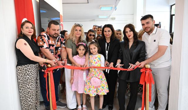 Aydın'da sanatın renkleri yıl sonu sergisinde buluştu