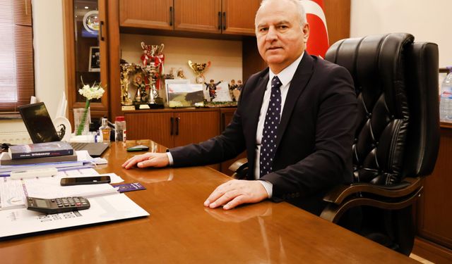 Çine Belediye Başkanı Mehmet Kıvrak'tan Babalar Günü mesajı