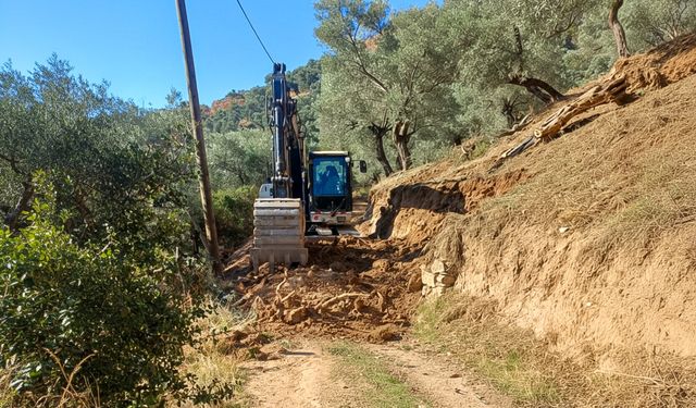 Efeler’de yol konforu ve güvenliği artıyor