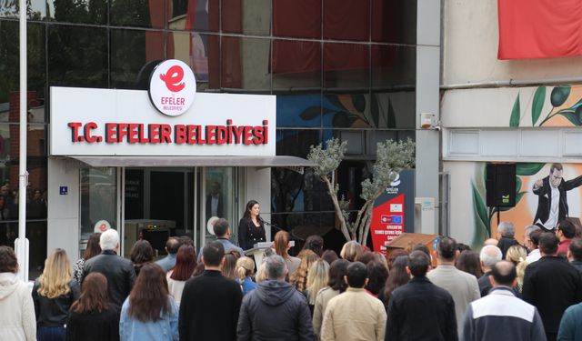 Efeler Belediyesi Ulu Önder Atatürk’ü andı