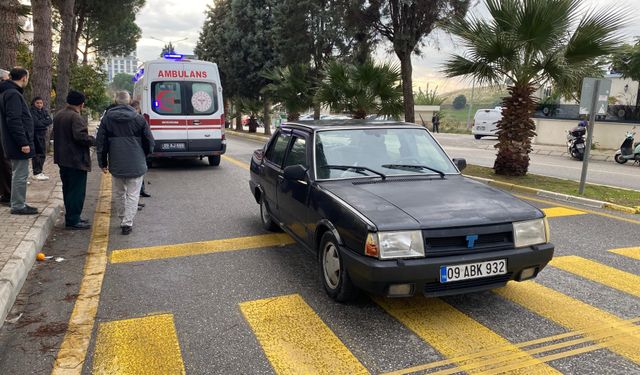 Yaya geçidinden geçmeye çalıştı, otomobil çarptı: 1 yaralı