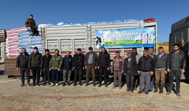 Büyükşehir’den Karacasu’daki küçük üreticilere yem desteği