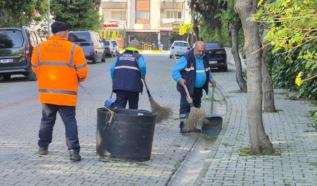 Efeler’de bahar temizliği seferberliğe dönüştü