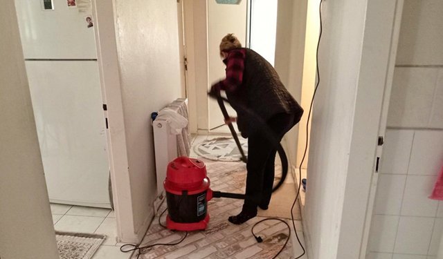 Başkan Yetişkin, EFESYA ekipleriyle hanelere konuk oldu