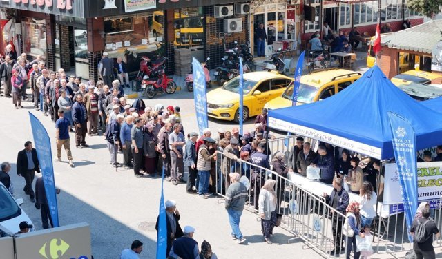 Ata Tohumlarından üretilen fideler Bozdoğan’da vatandaşlarla buluştu
