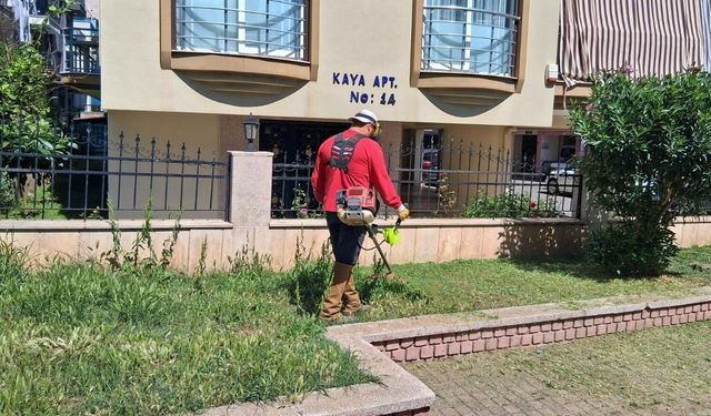 Efeler’in park ve yeşil alanlarında hem estetik hem güvenlik artıyor