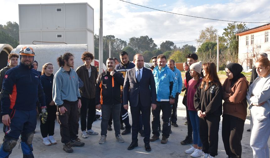 İl Sağlık Müdürü Şenkul eğitim ve tatbikat alanını ziyaret etti