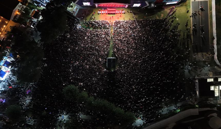 55 bin Aydınlı Aydınfest’te müzikle buluştu: Gençlik Festivali’nde coşku zirveye çıktı