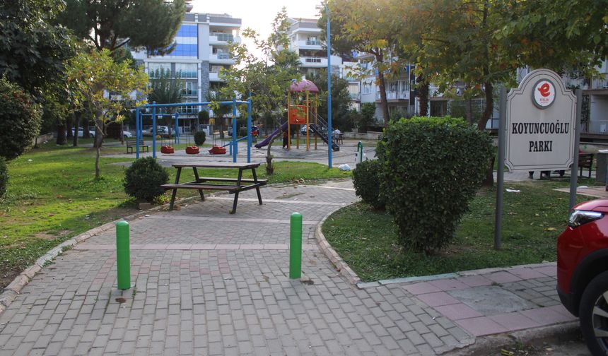 Okul önündeki tartışma kanlı bitti: 2 öğrenci bıçakla yaralandı