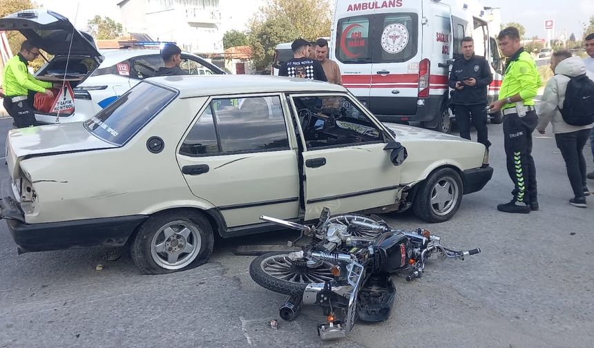 Hatalı sollama kaza getirdi: 2 yaralı