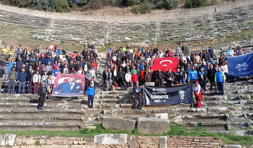 Başkan Çerçioğlu, Ata’ya Saygı Doğa Yürüyüşü etkinliği düzenledi