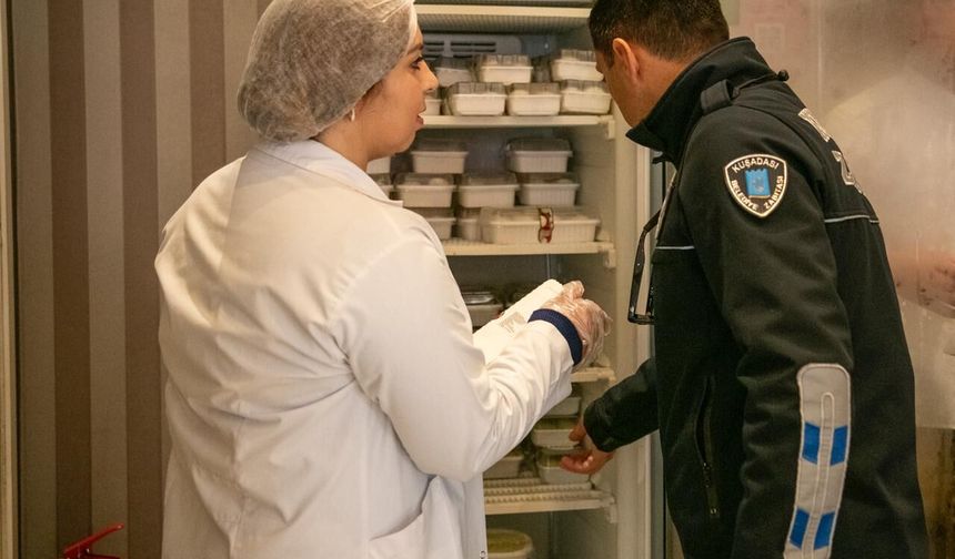 Kuşadası Belediyesi’nden bayram denetimi