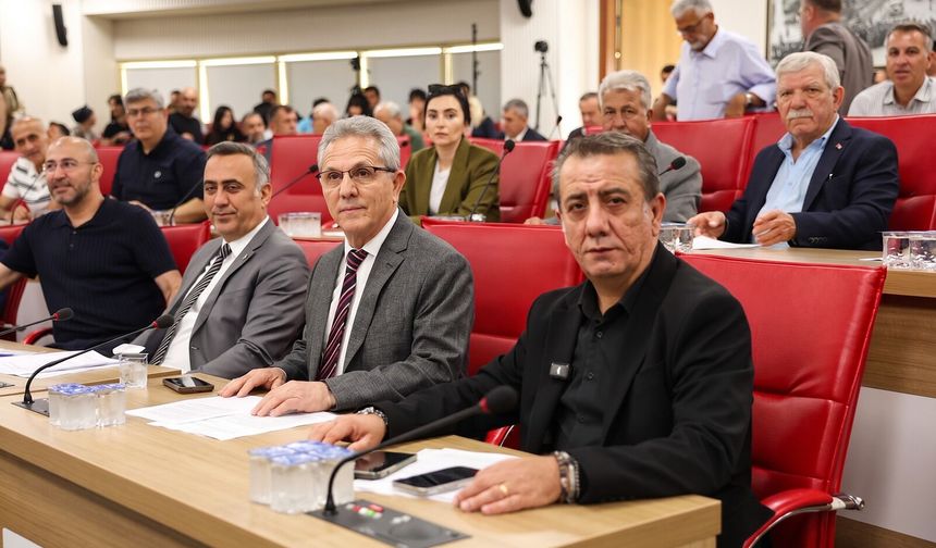 Başkan Yetişkin’den Büyükşehir Meclisi’nde şeffaflık resti