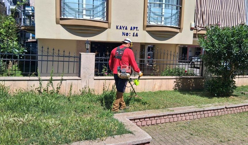 Efeler’in park ve yeşil alanlarında hem estetik hem güvenlik artıyor